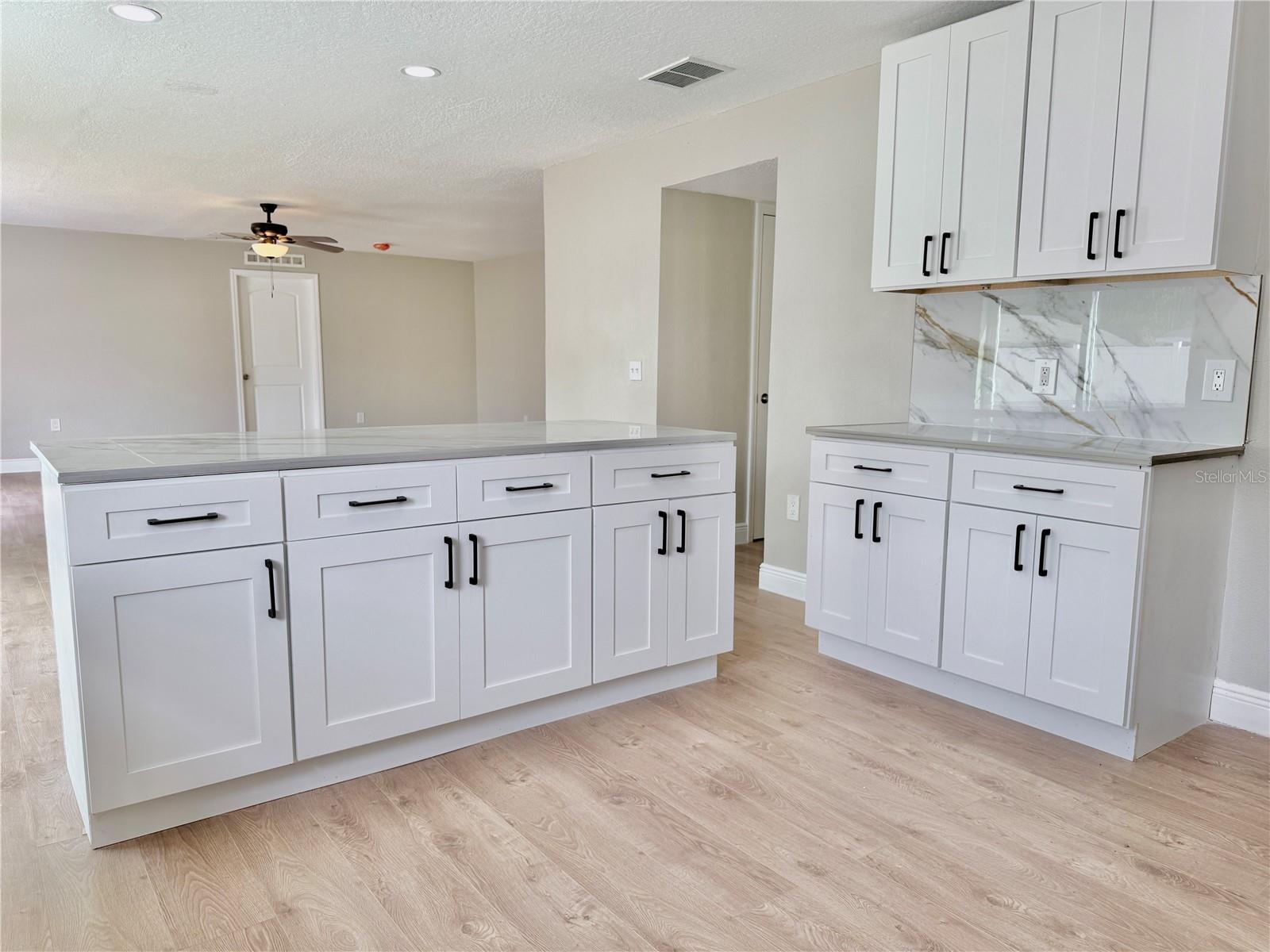 Image 17 of 44 For 34 Lloleeta Path