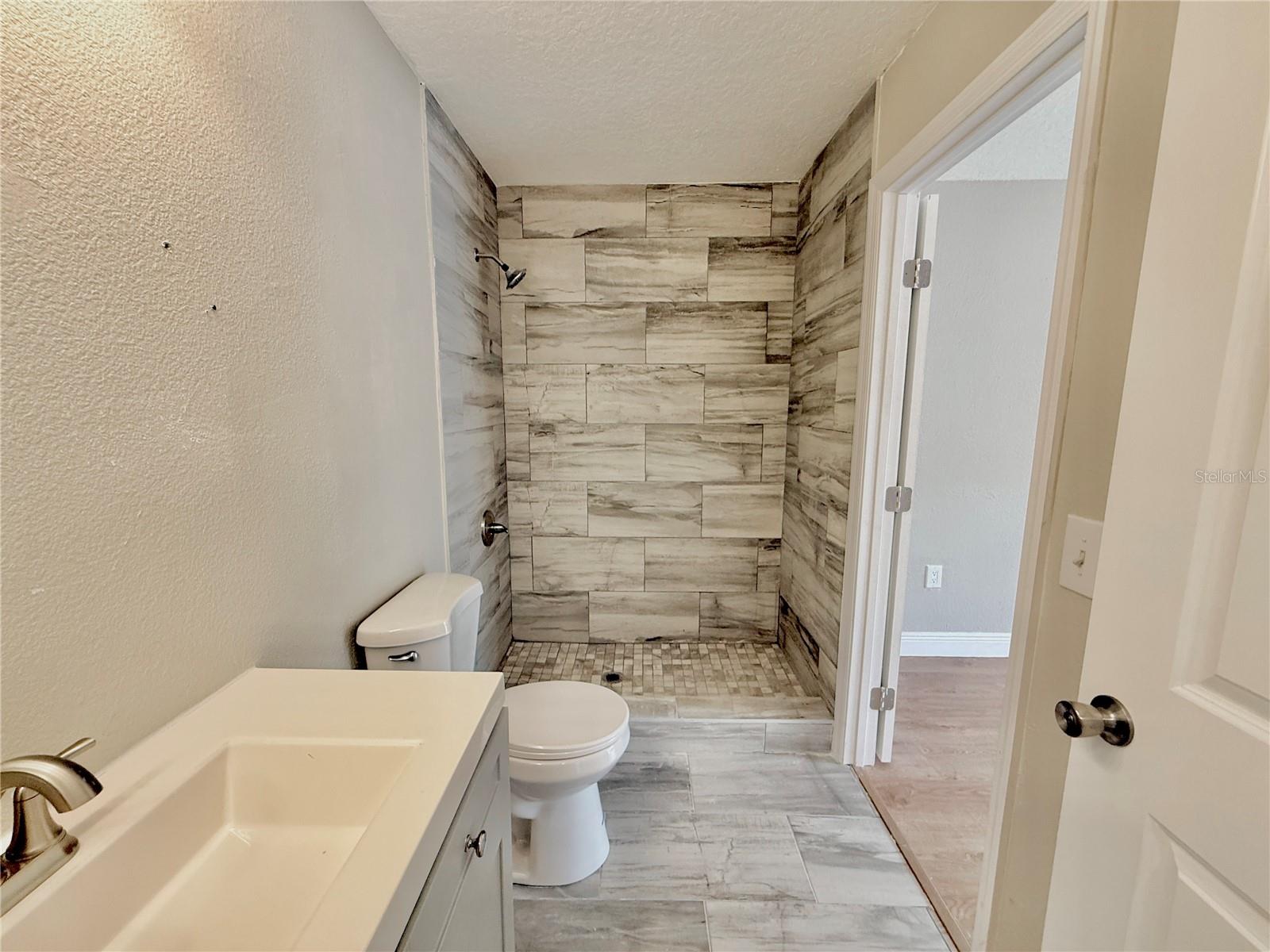 Image 22 of 44 For 34 Lloleeta Path