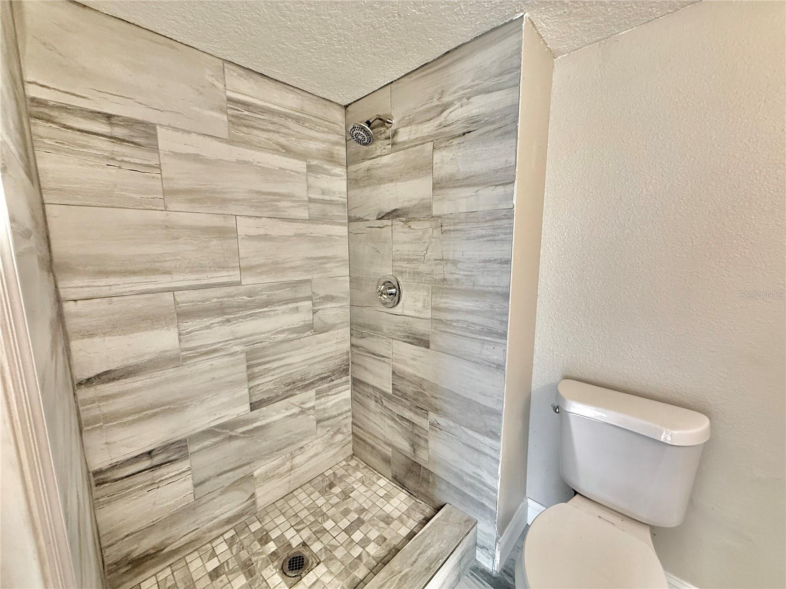 Image 39 of 44 For 34 Lloleeta Path