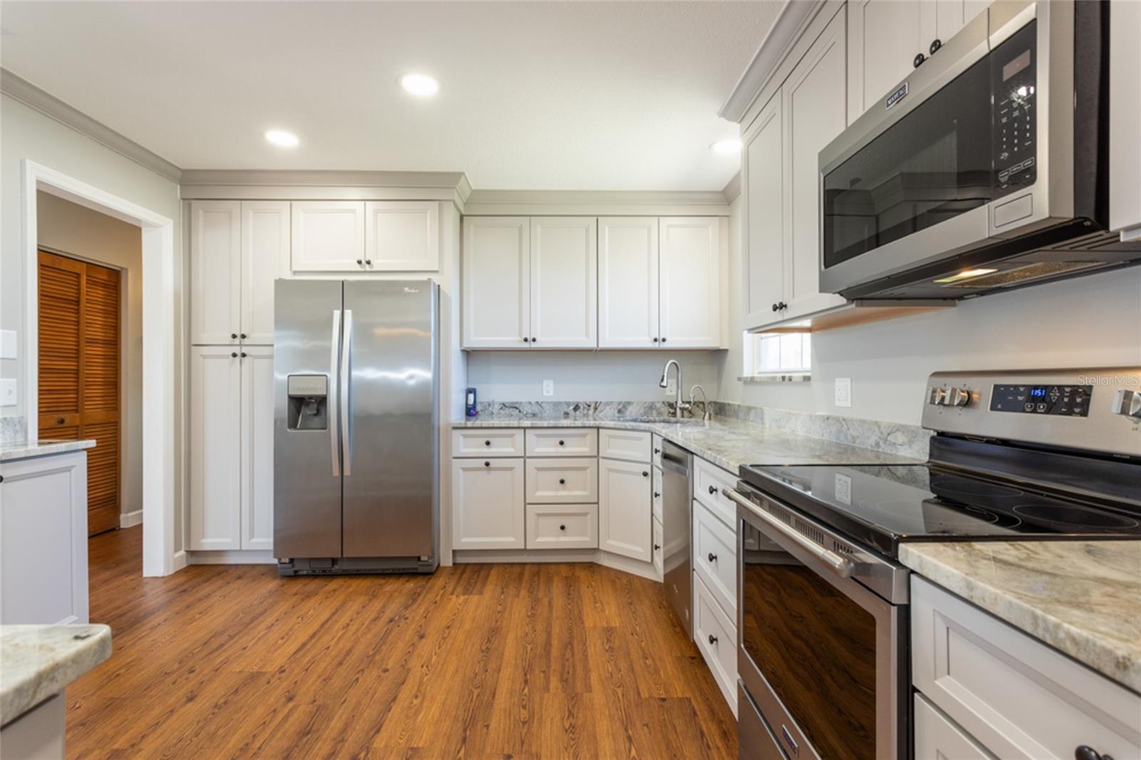 Image 14 of 50 For 1 Ryding Lane