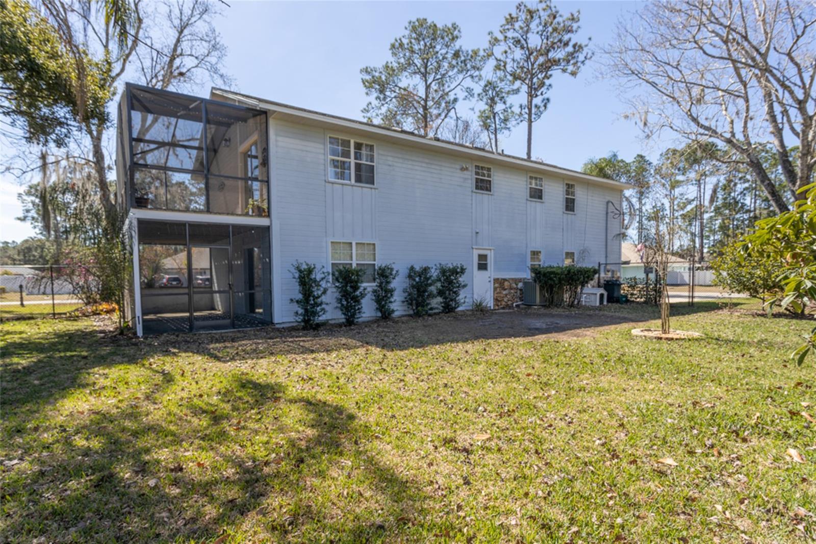 Image 5 of 50 For 1 Ryding Lane