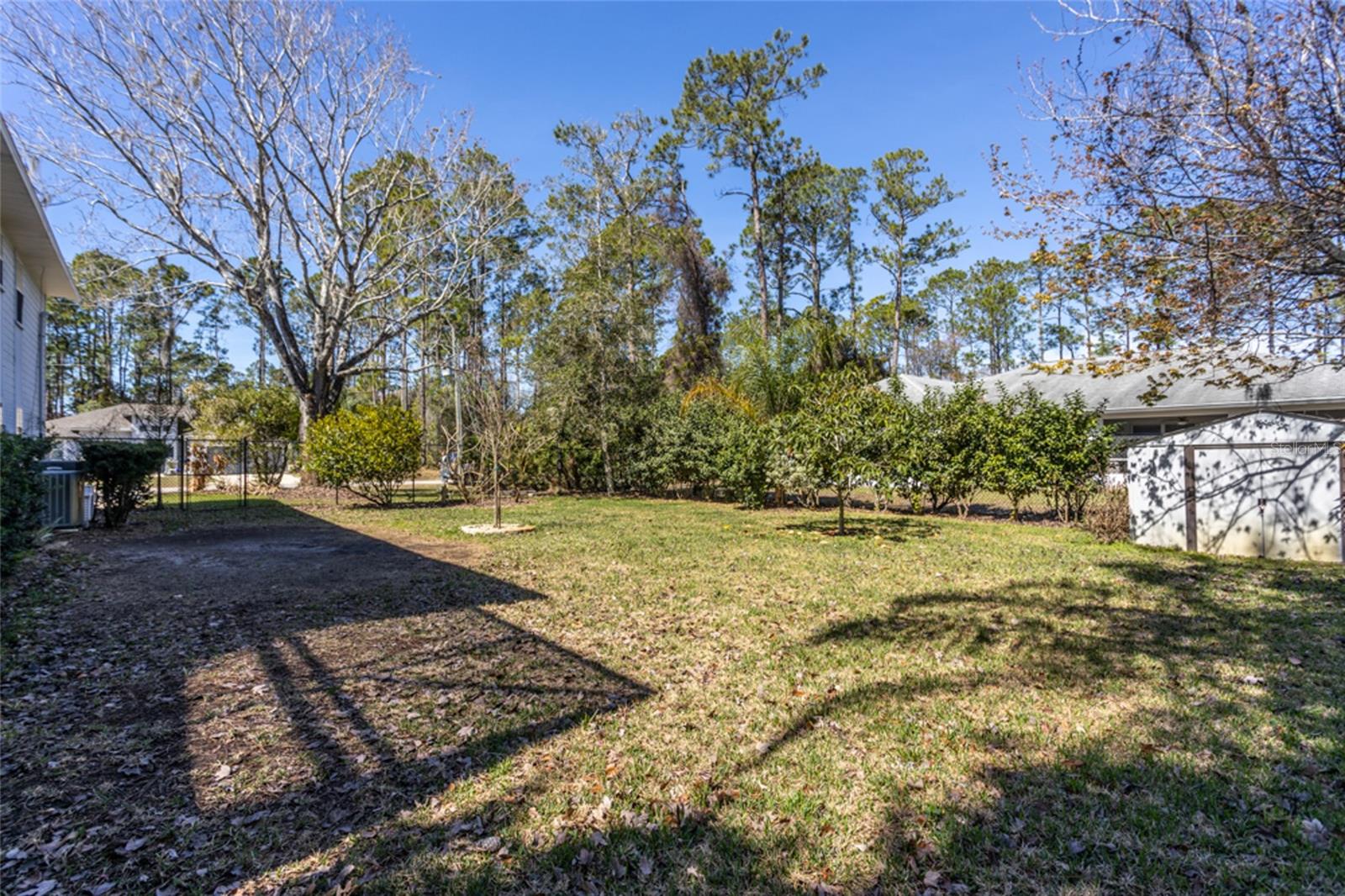 Image 7 of 50 For 1 Ryding Lane