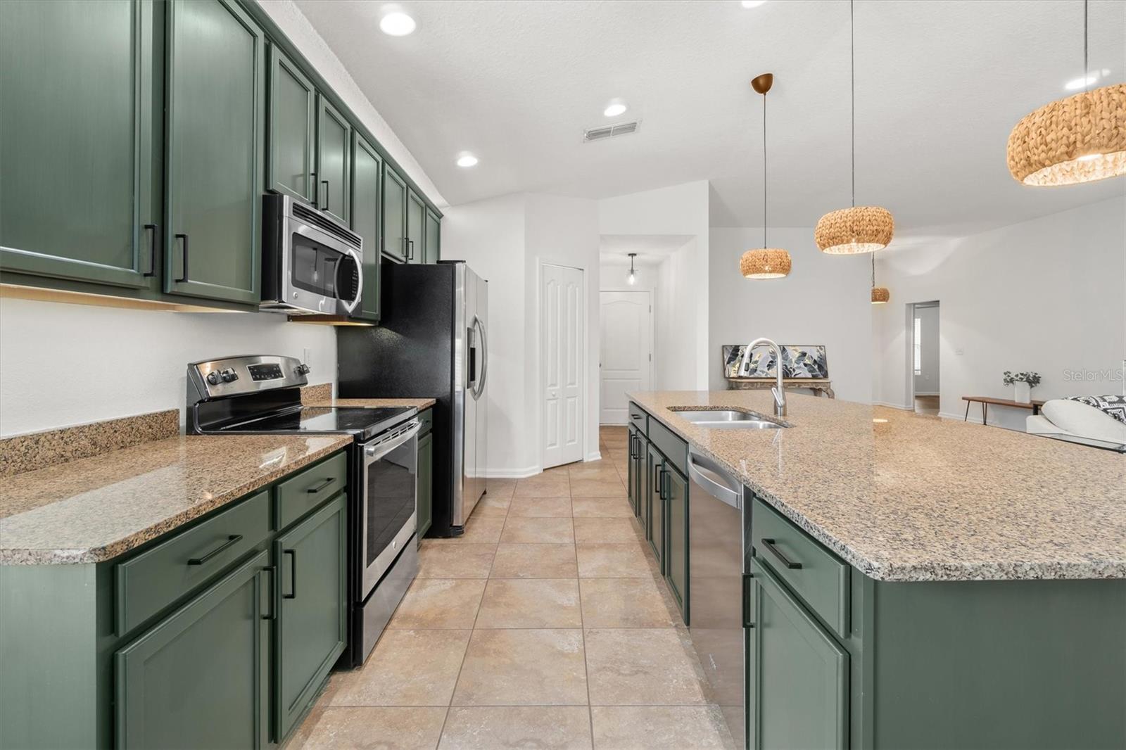 Image 14 of 65 For 5349 Cypress Links Boulevard