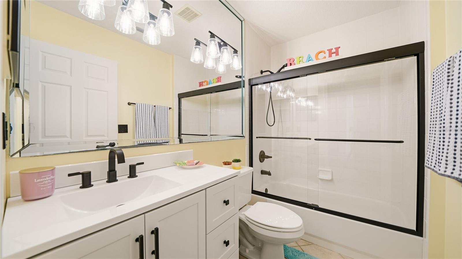 Image 30 of 53 For 705 Augusta Circle 705