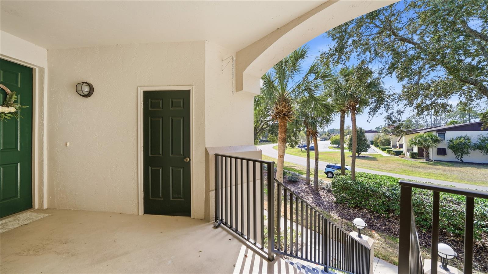 Image 36 of 53 For 705 Augusta Circle 705