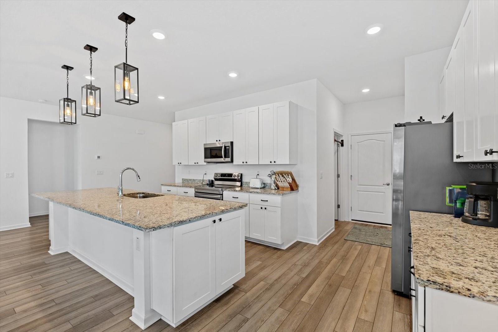 Image 7 of 31 For 33 Ridge Road