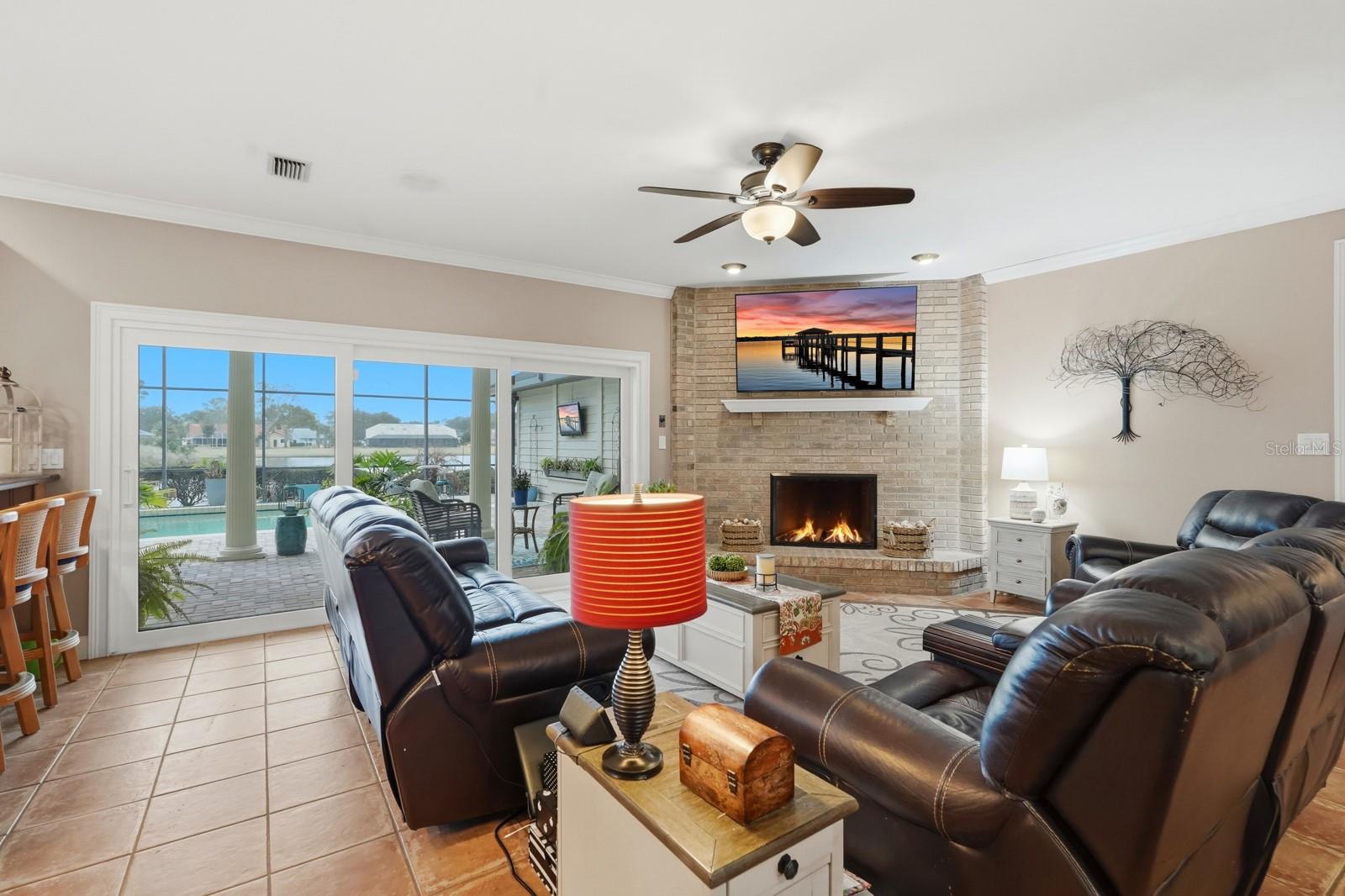 Image 31 of 92 For 10 Magnolia Lane S