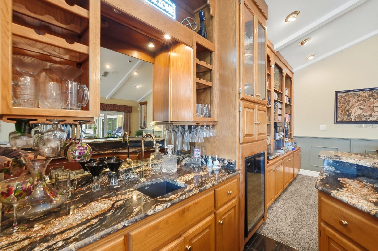 Image 44 of 92 For 10 Magnolia Lane S