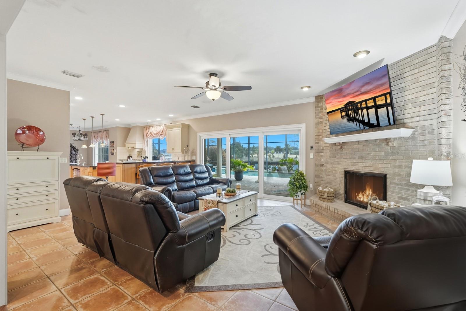 Image 8 of 92 For 10 Magnolia Lane S