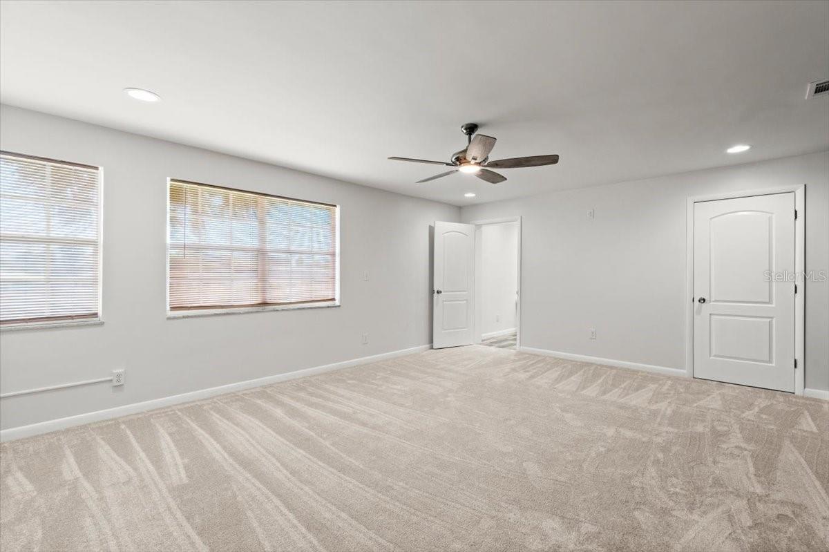 Image 33 of 58 For 1026 Bel Aire Drive