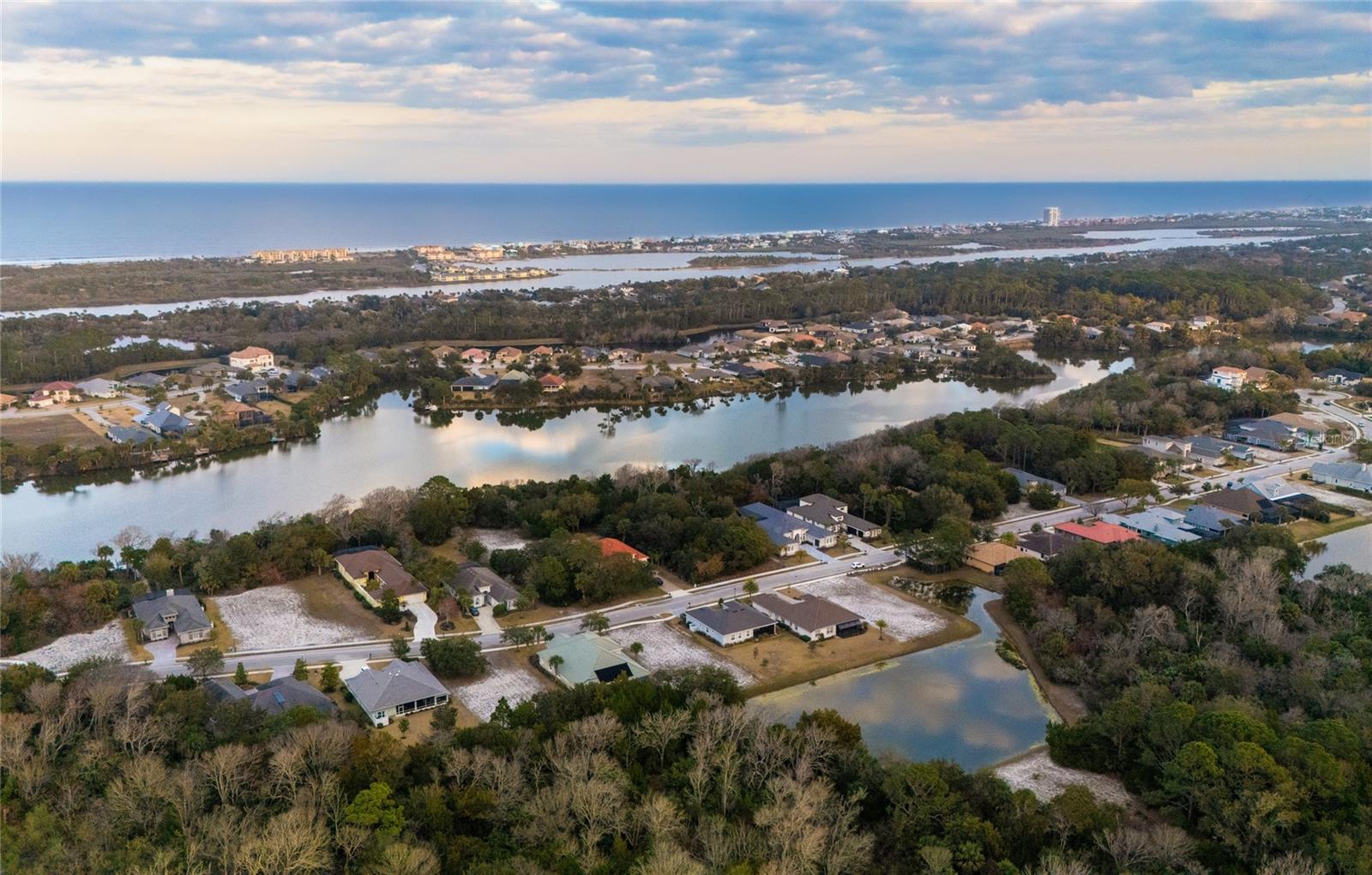 Image 3 of 23 For 43 Lakewalk Drive