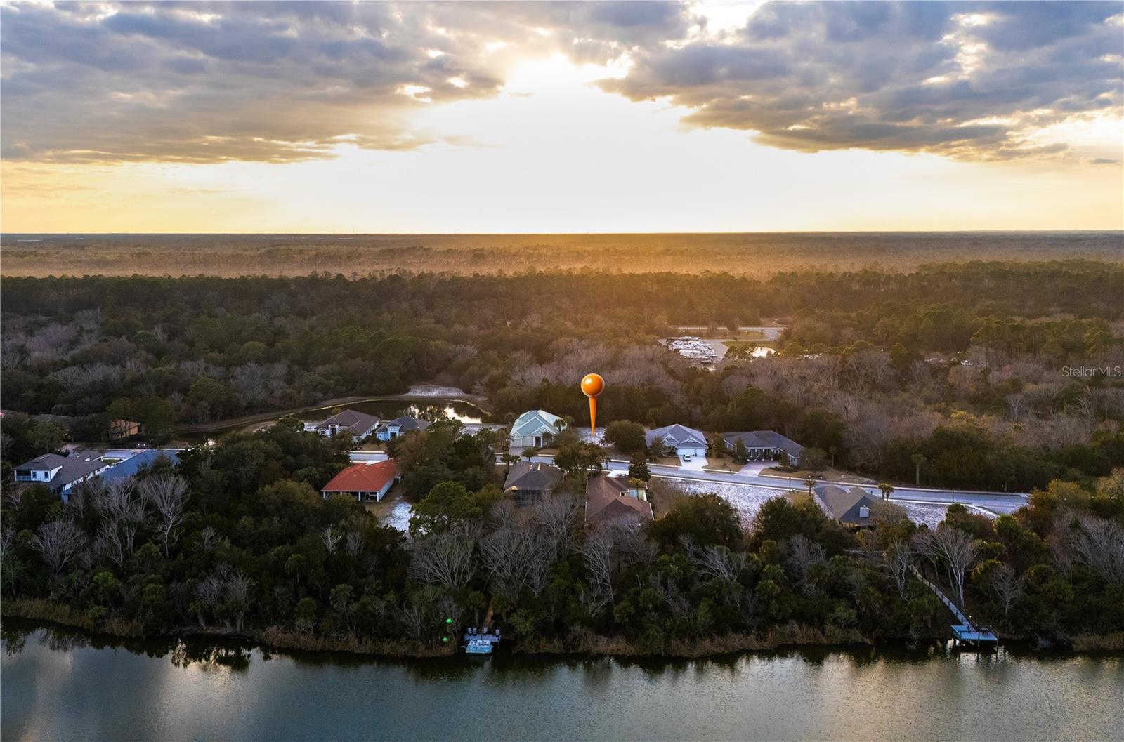 Image 5 of 23 For 43 Lakewalk Drive