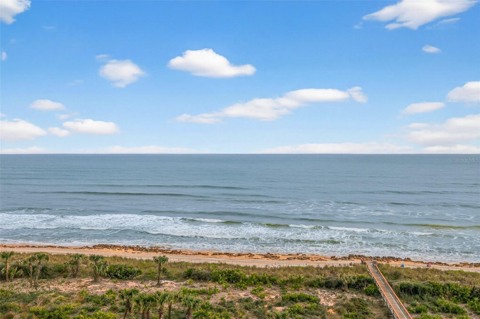 Image 17 of 78 For 80 Surfview Drive 811