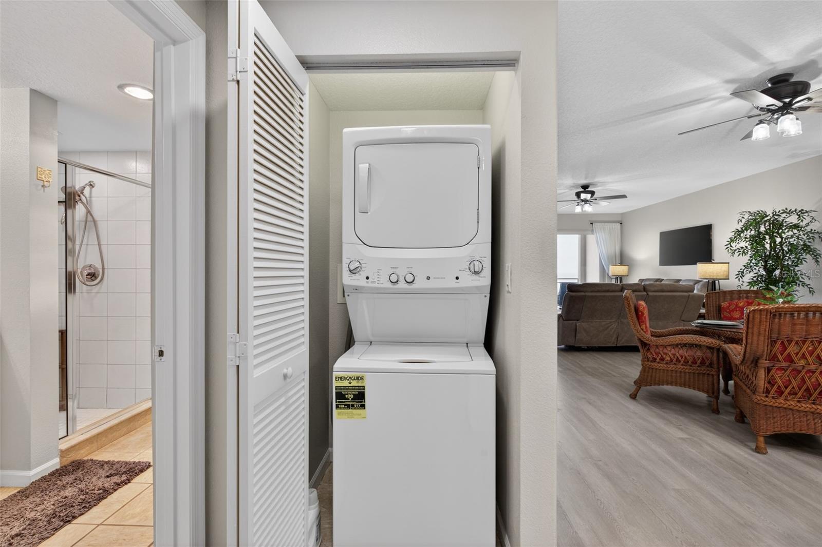 Image 23 of 78 For 80 Surfview Drive 811