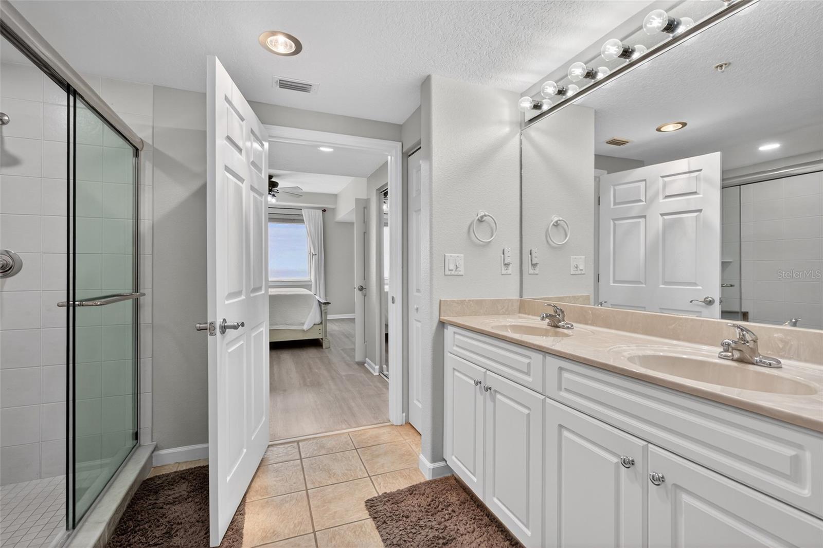 Image 44 of 78 For 80 Surfview Drive 811