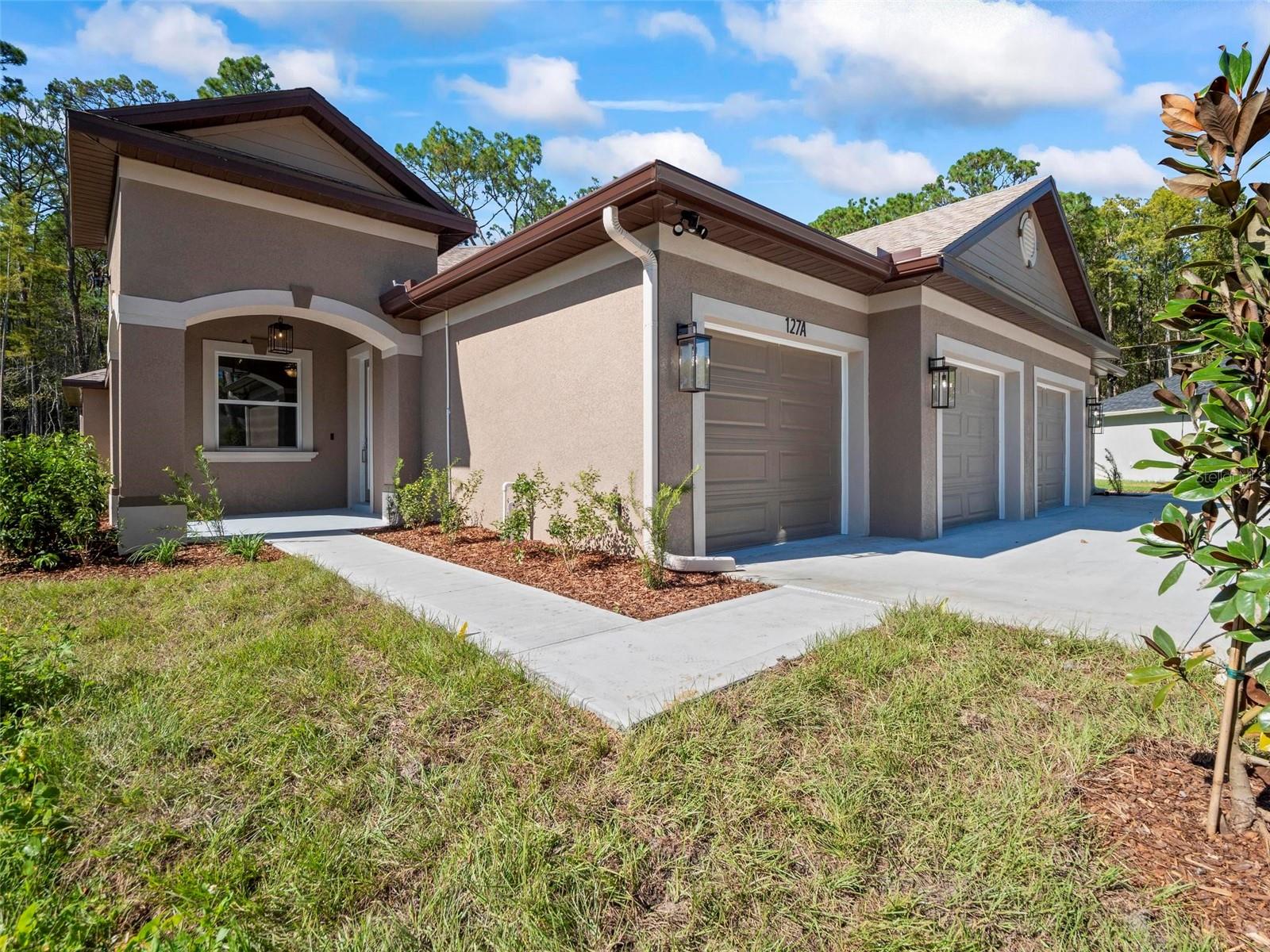 Image 2 of 62 For 127 Ullian Trail A