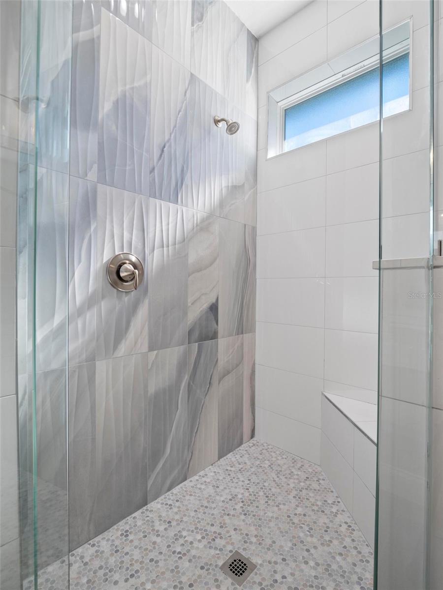 Image 34 of 62 For 127 Ullian Trail A