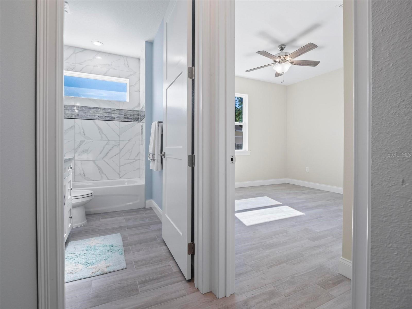 Image 42 of 62 For 127 Ullian Trail A