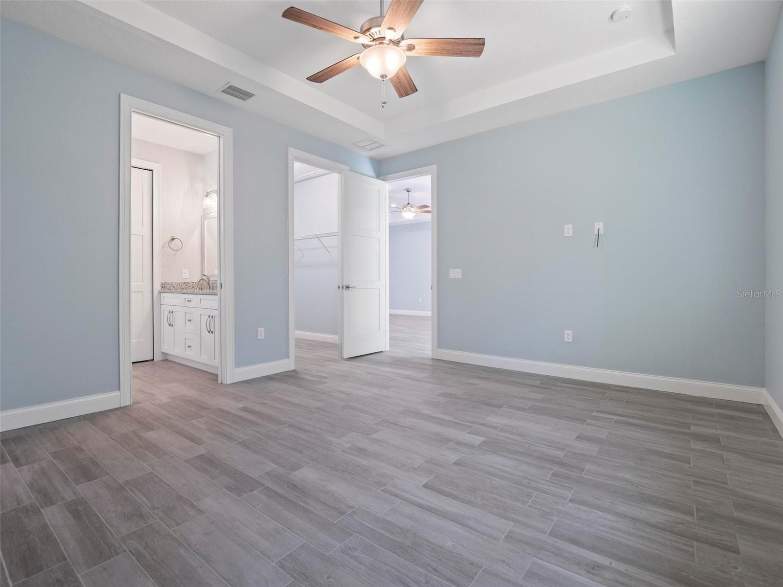 Image 12 of 24 For 127 Ullian Trail B