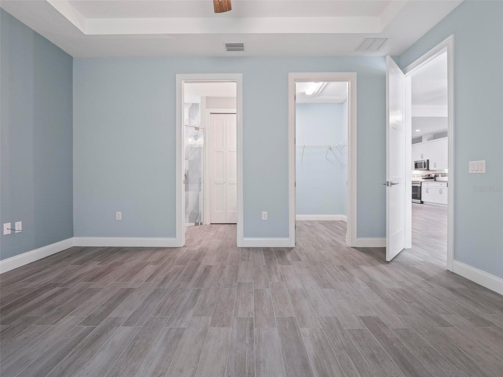 Image 13 of 24 For 127 Ullian Trail B