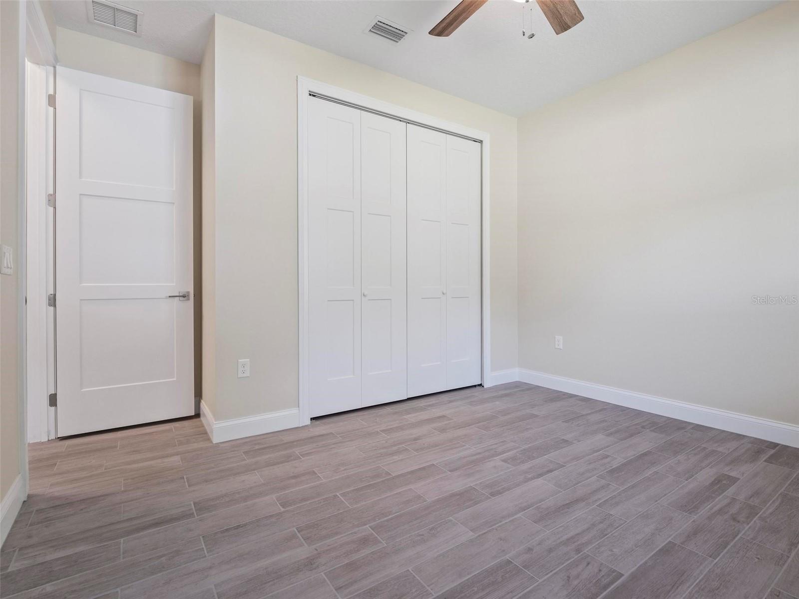 Image 23 of 24 For 127 Ullian Trail B