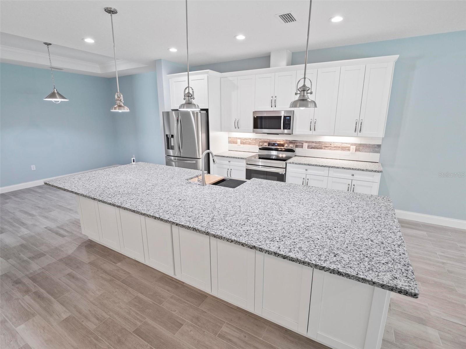 Image 3 of 24 For 127 Ullian Trail B