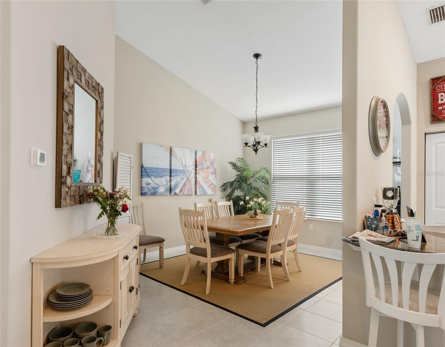 Image 13 of 37 For 107 Park Place Circle