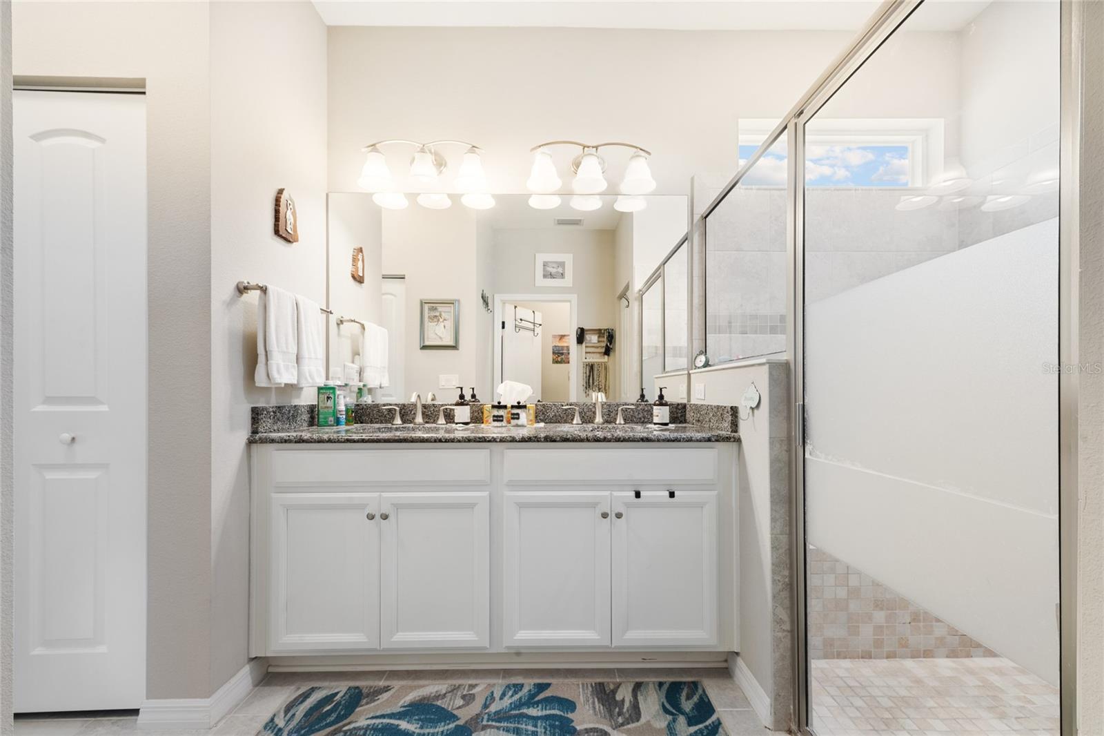 Image 21 of 37 For 107 Park Place Circle