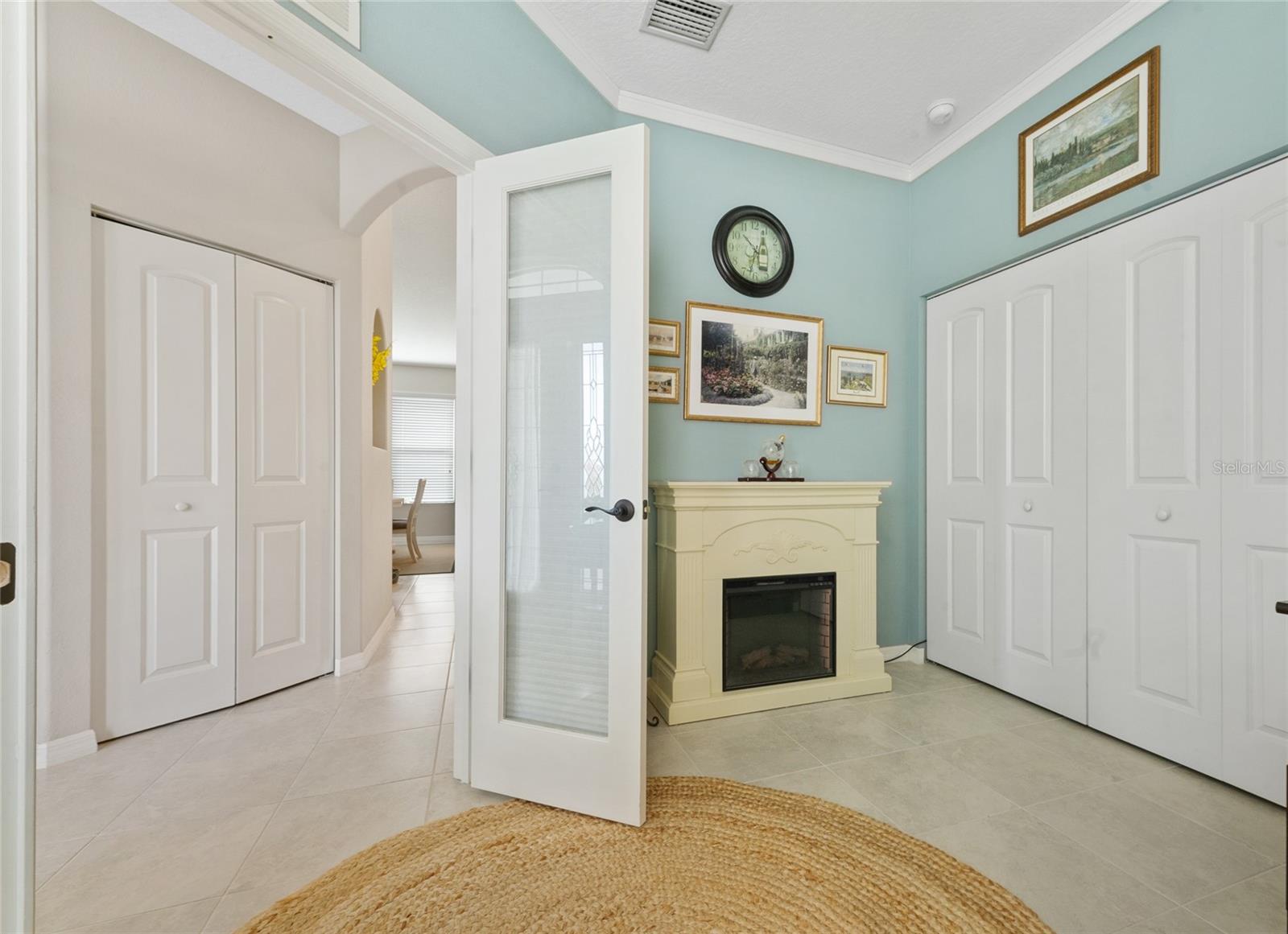 Image 24 of 37 For 107 Park Place Circle