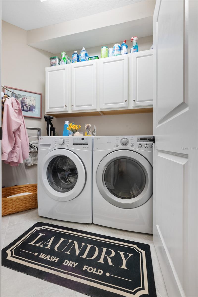 Image 29 of 37 For 107 Park Place Circle