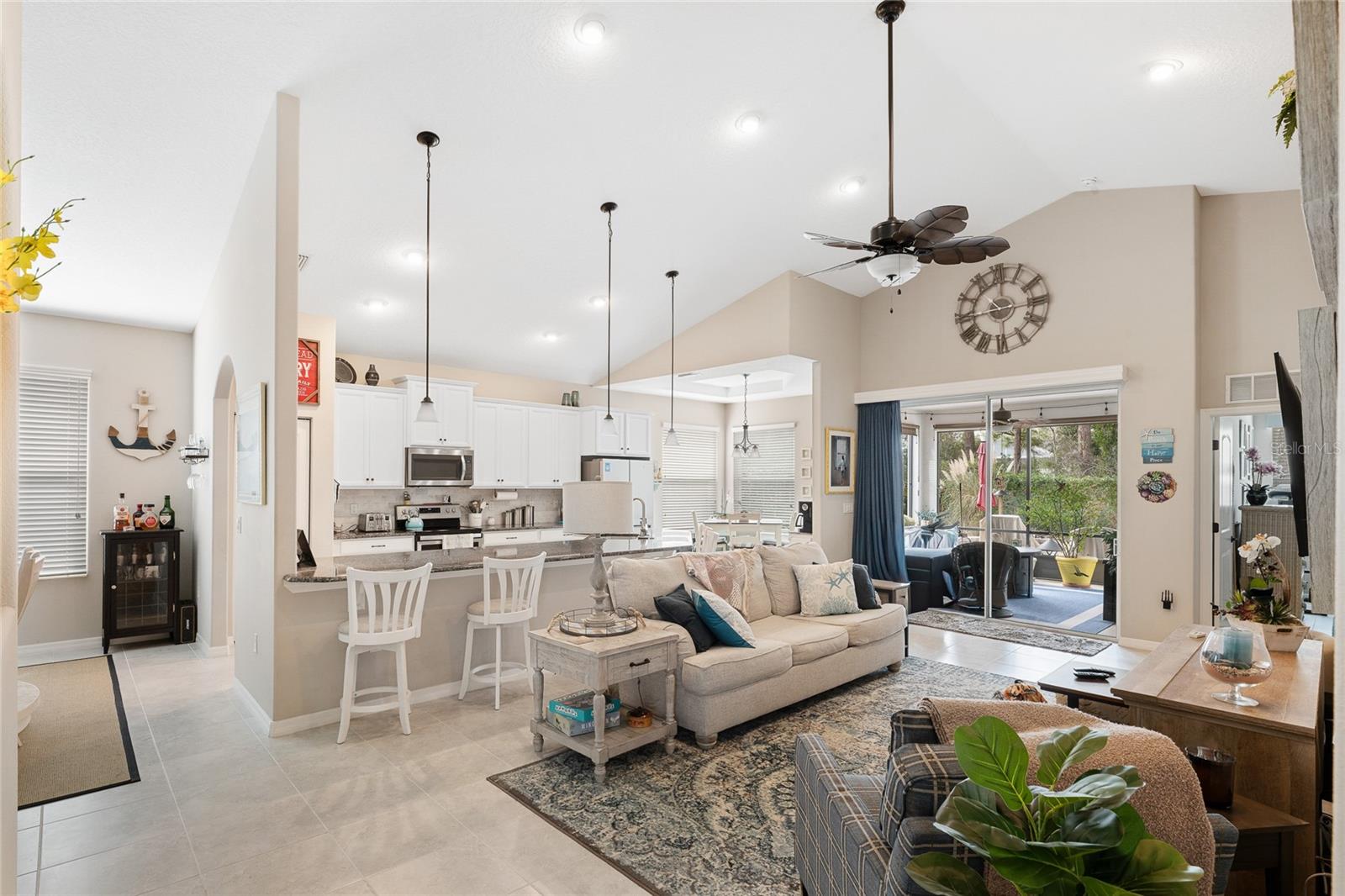 Image 3 of 37 For 107 Park Place Circle