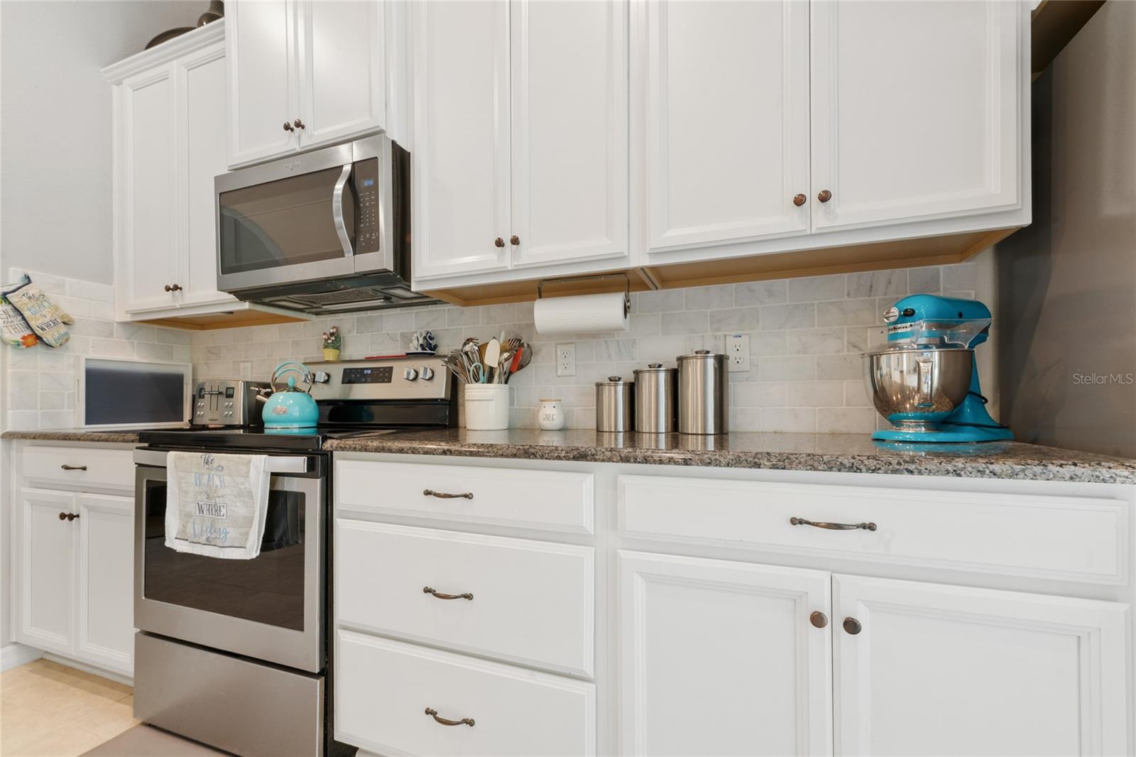 Image 7 of 37 For 107 Park Place Circle