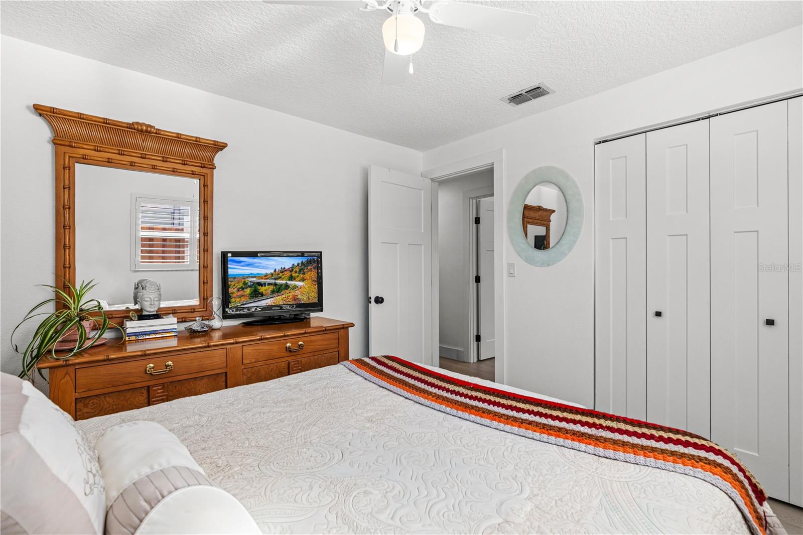 Image 22 of 36 For 2005 Oriole Lane