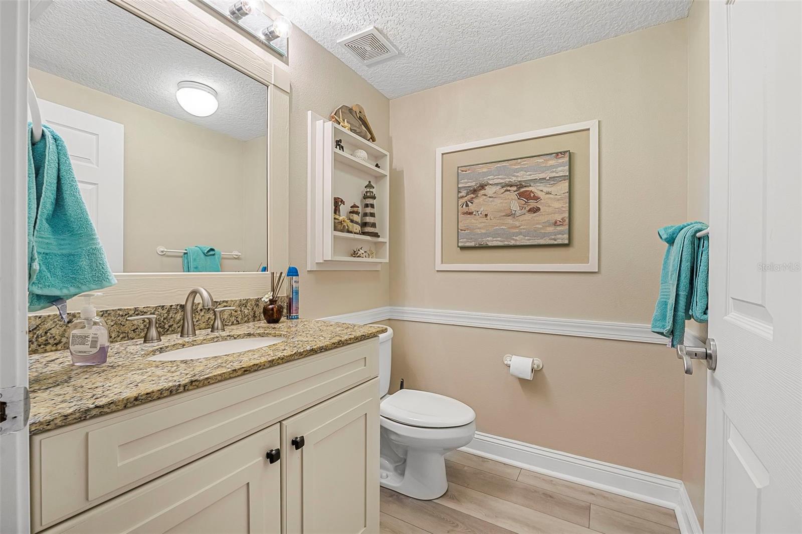 Image 16 of 35 For 60 Surfview Drive 208