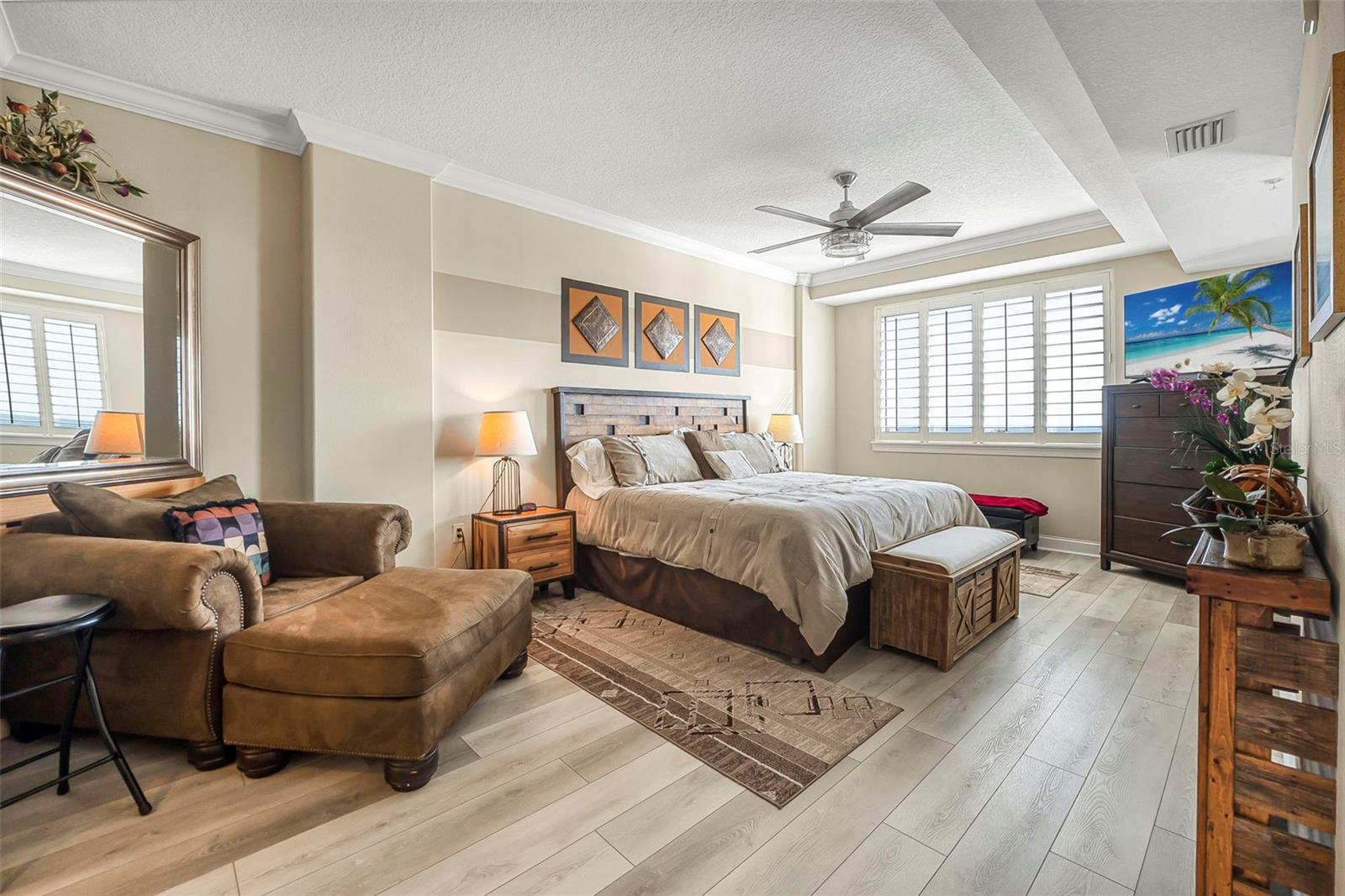 Image 20 of 35 For 60 Surfview Drive 208