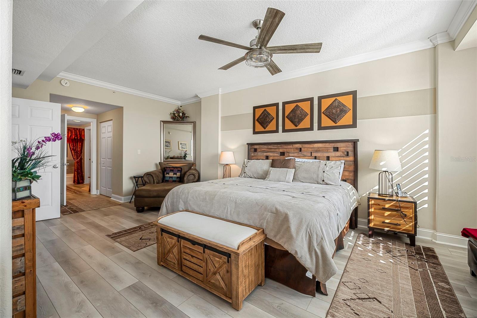 Image 22 of 35 For 60 Surfview Drive 208