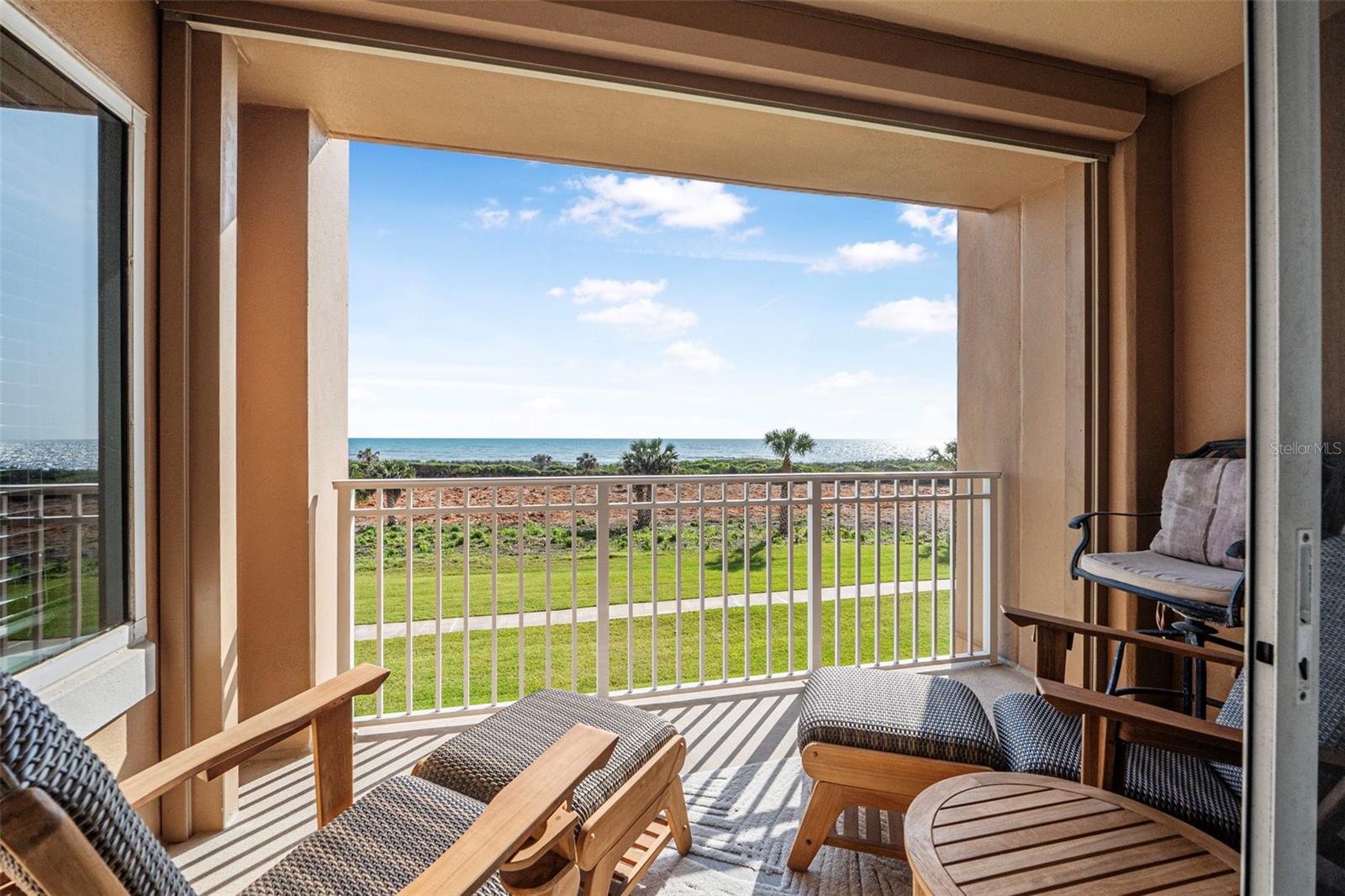 Image 28 of 35 For 60 Surfview Drive 208