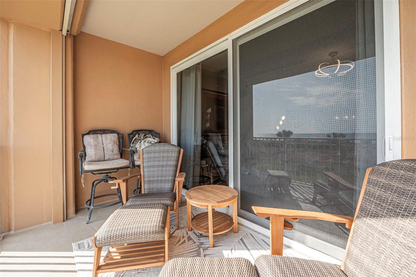 Image 29 of 35 For 60 Surfview Drive 208