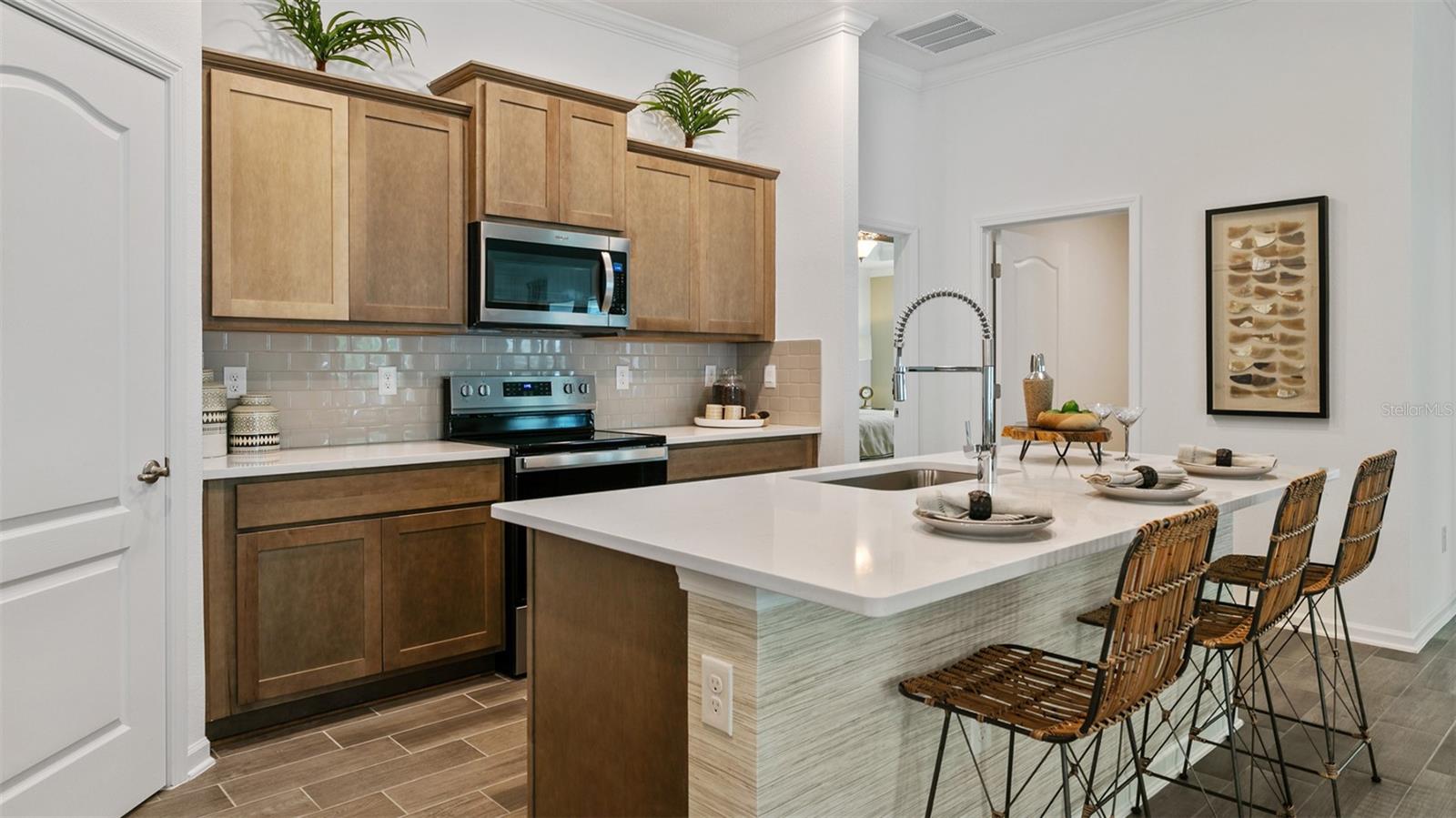 Image 16 of 64 For 137 Greenwood Drive