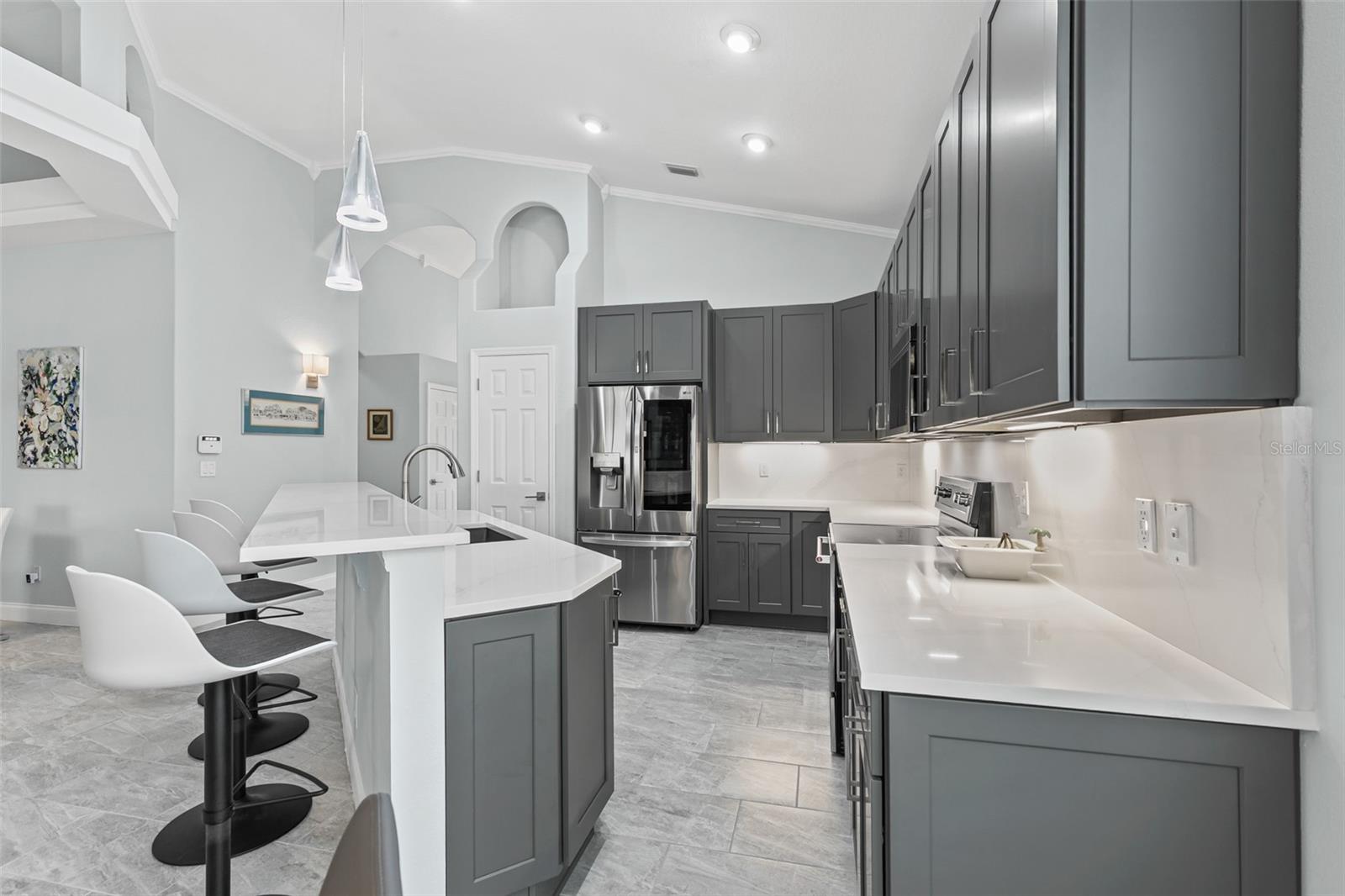 Image 15 of 63 For 13 Village View Drive