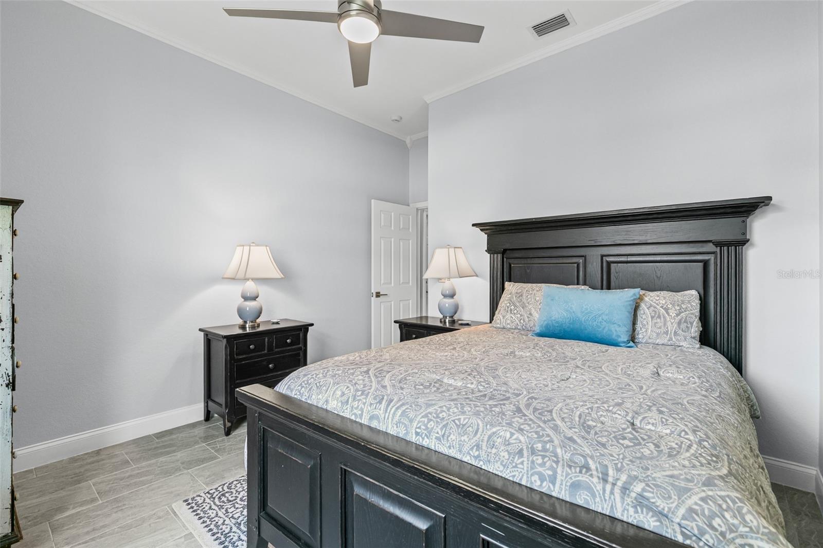 Image 31 of 63 For 13 Village View Drive