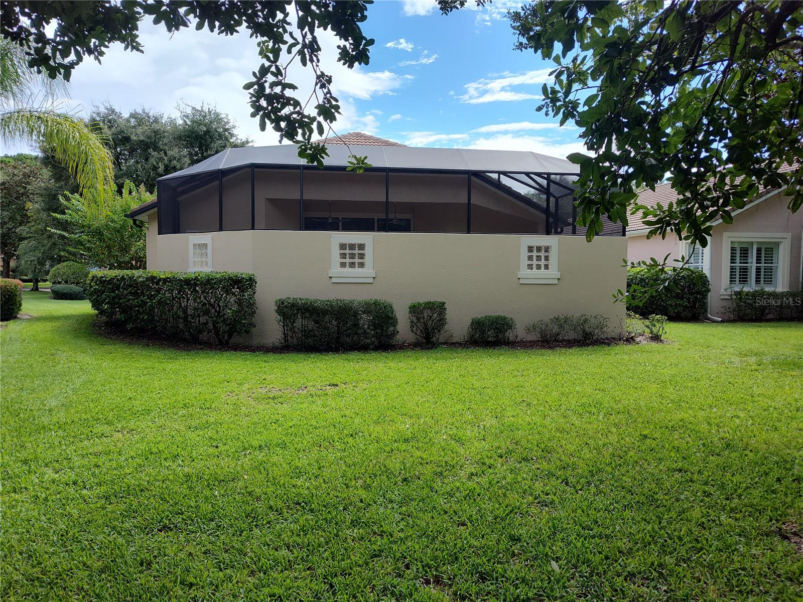 Image 40 of 63 For 13 Village View Drive