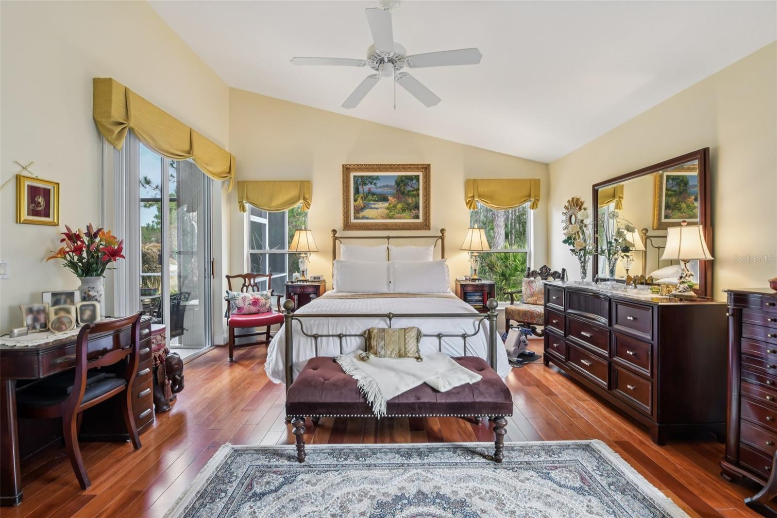 Image 31 of 79 For 1433 Areca Palm Drive