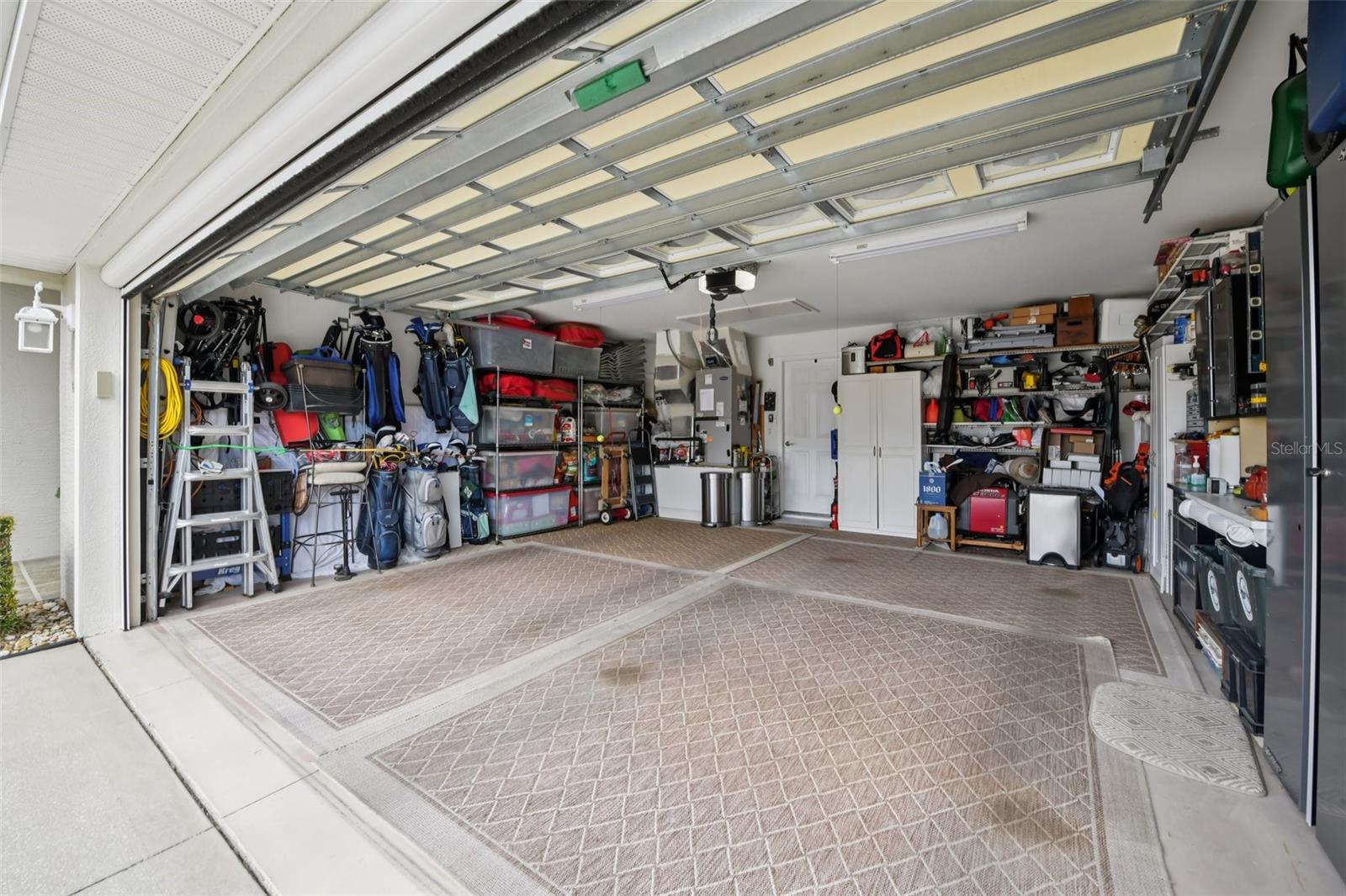 Image 39 of 79 For 1433 Areca Palm Drive