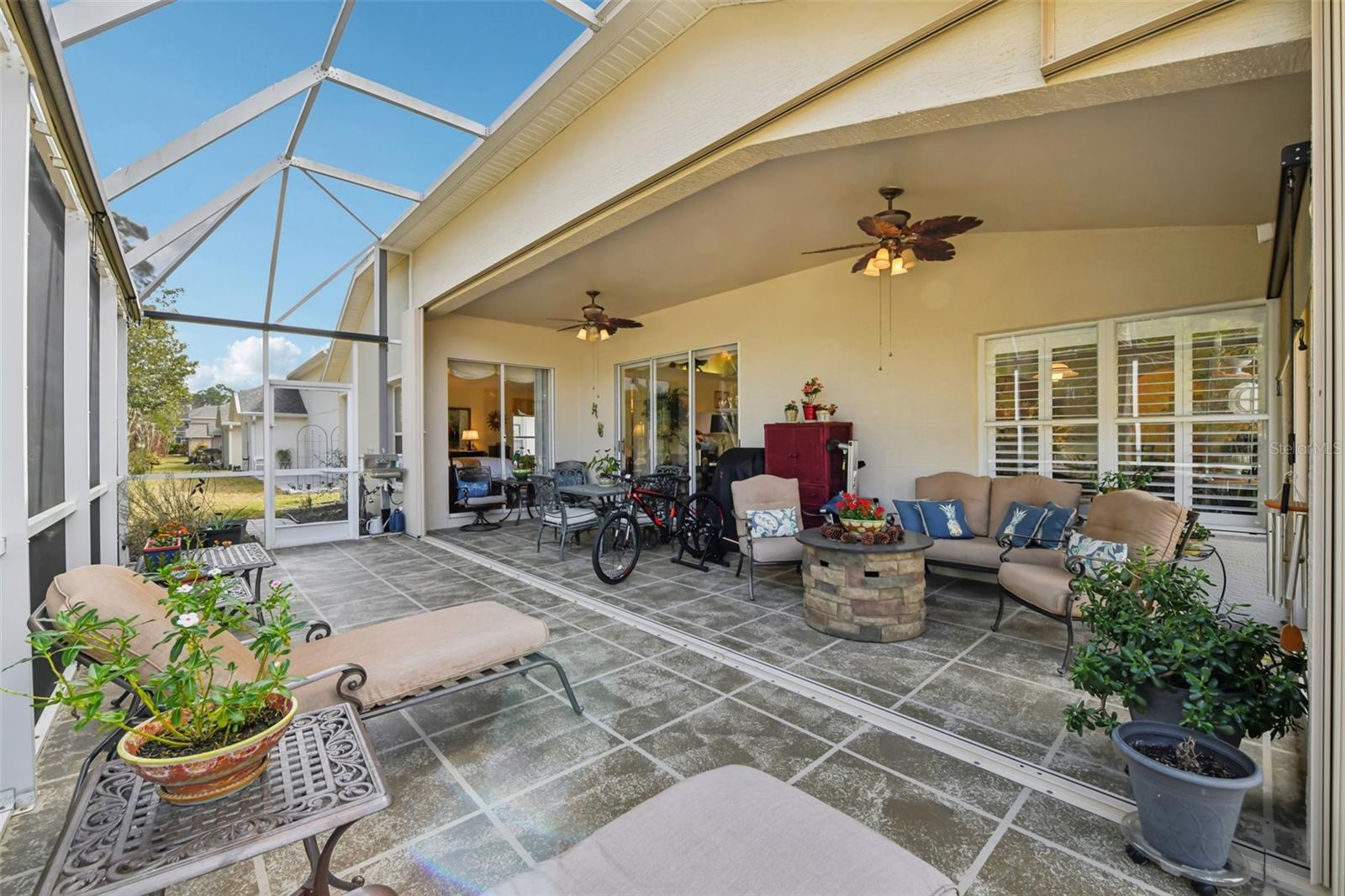 Image 44 of 79 For 1433 Areca Palm Drive