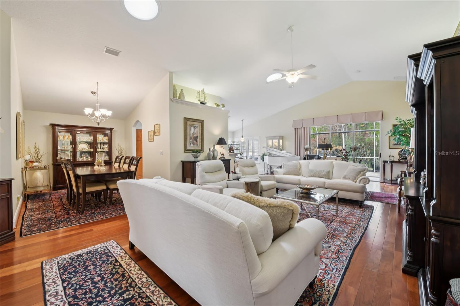 Image 9 of 79 For 1433 Areca Palm Drive