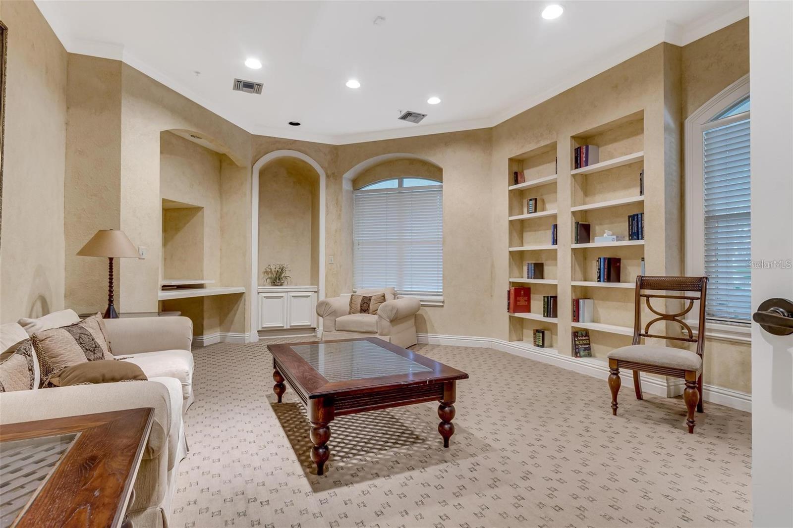 Image 31 of 35 For 829 Camargo Way 209