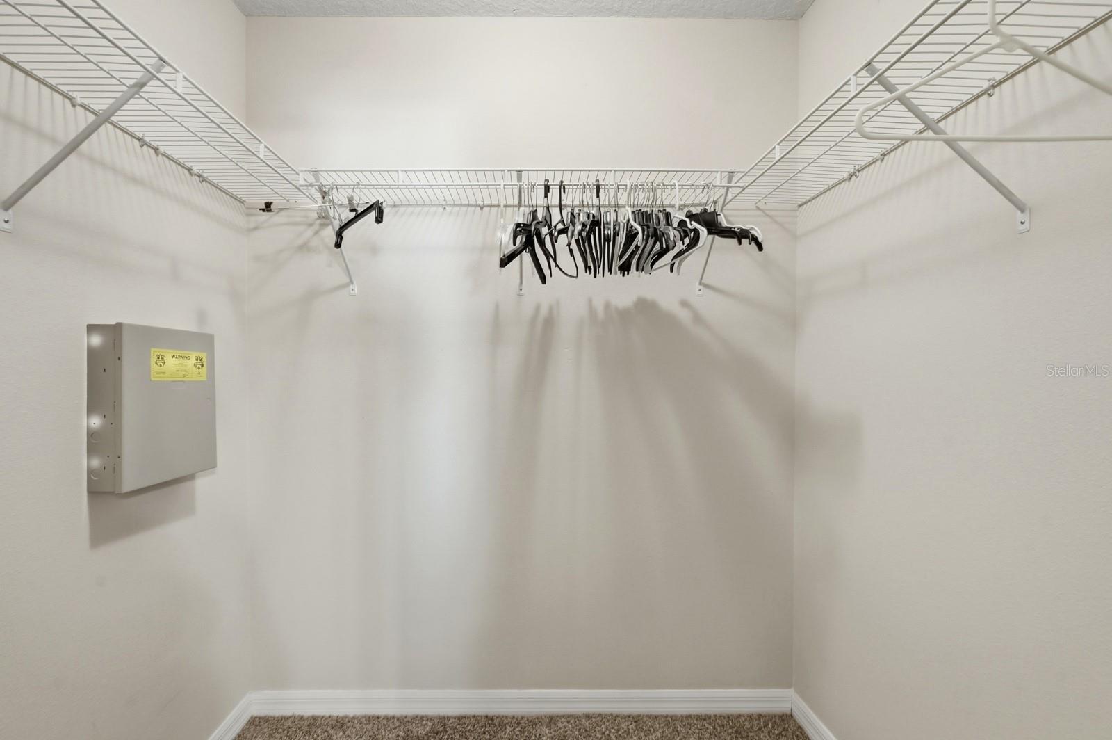 Image 16 of 31 For 5 Lynn Place A