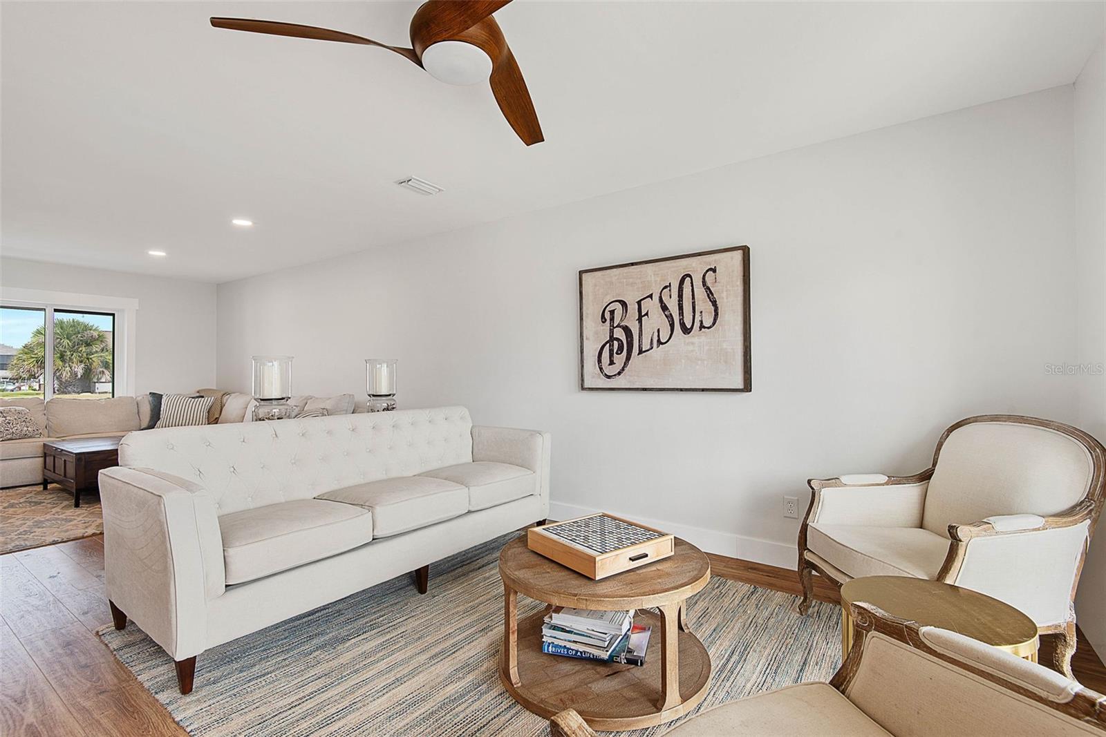 Image 10 of 100 For 15 Colony Court