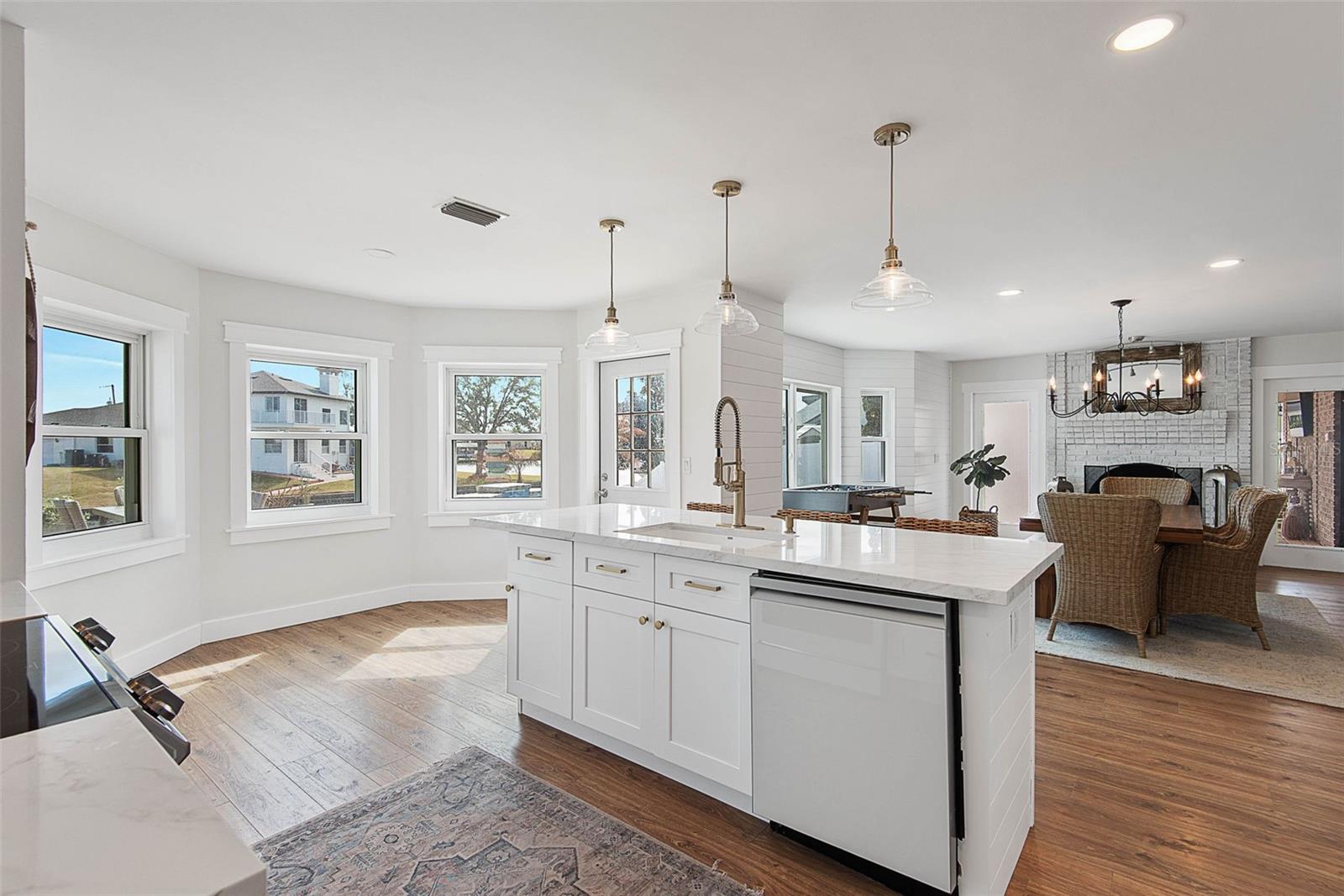 Image 22 of 100 For 15 Colony Court